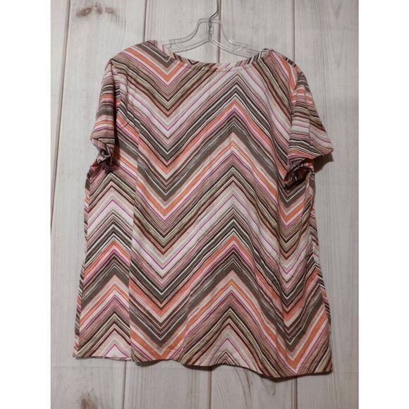 St Johns Bay Womens Brown Pink Chevron Print Short Sleeve Top Plus Size - Picture 2 of 7